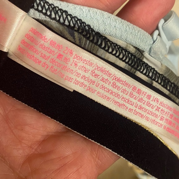 PINK VICTORIAS SECRET I Bra T-Shirt Lightly Lined Palm Tree Stripes 34C - Picture 12 of 15